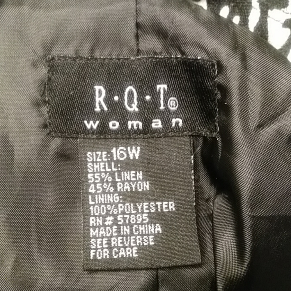 Light weight jacket - Picture 2 of 2